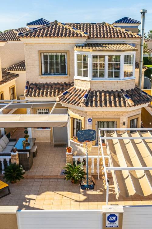 Chalet - Venta - Urbanización El Raso - Urbanización El Raso