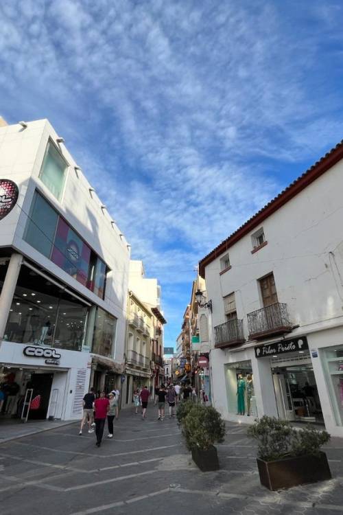 Commercial property - Sale - Benidorm - Benidorm Centro
