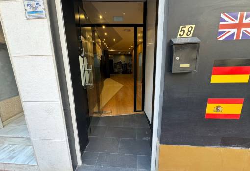 Commercial property - Sale - Guardamar del Segura - Guardamar del Segura Centro