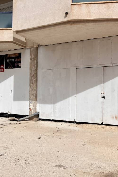 Commercial property - Sale - Orihuela - La Zenia