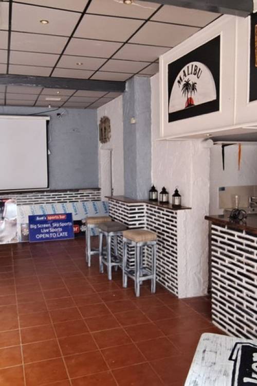 Commercial property - Sale - Orihuela - Los Dolses