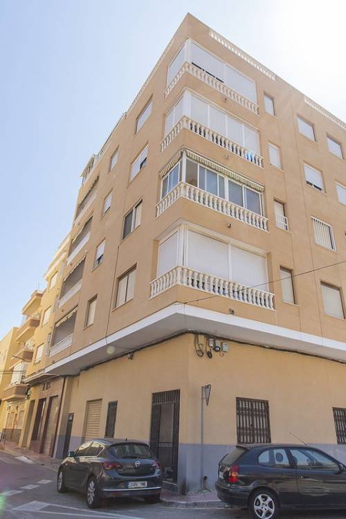 Commercial property - Sale - Torrevieja - La Mata