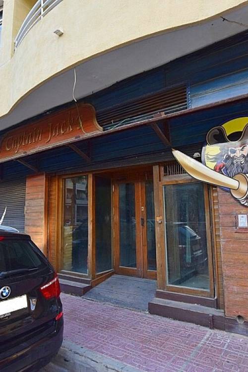 Commercial property - Sale - Torrevieja - Playa de los Locos