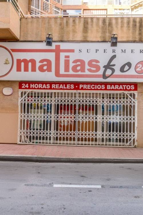 Commercial property - Sale - Torrevieja - Torrevieja Centro
