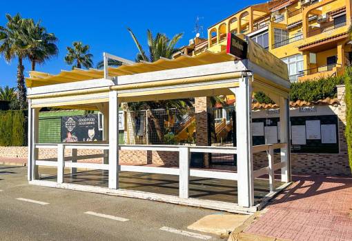 Commercial property - Sale - Torrevieja - Torrevieja Centro