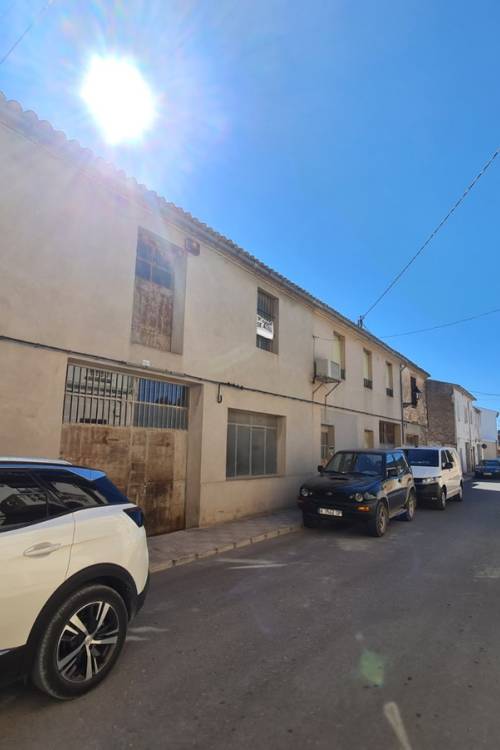 Commercial property - Venta - Beneixama - Beneixama Centro
