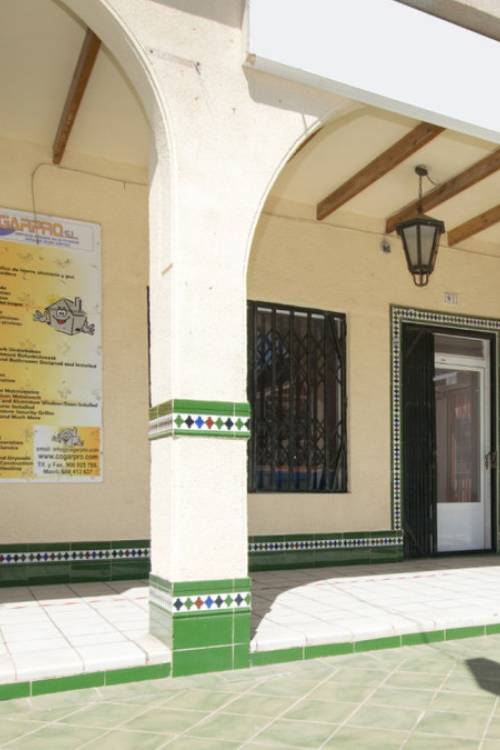 Commercial property - Venta - Torrevieja - La Mata