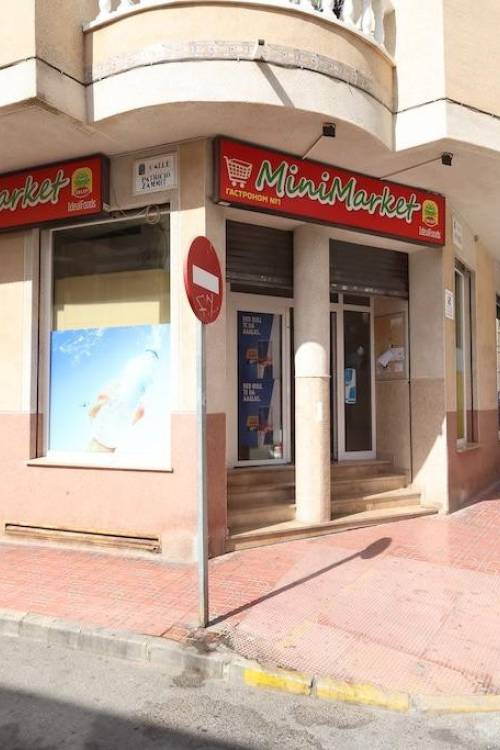 Commercial property - Venta - Torrevieja - Torrevieja Centro