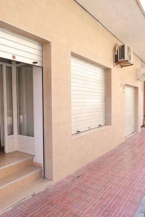 Commercial property - Venta - Torrevieja - Torrevieja Centro
