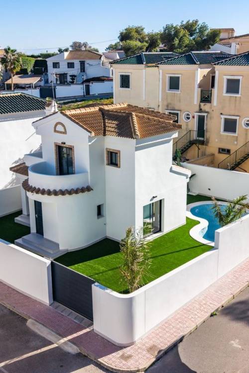 Detached House / Villa - Nueva construcción  - Orihuela Costa - Campoamor
