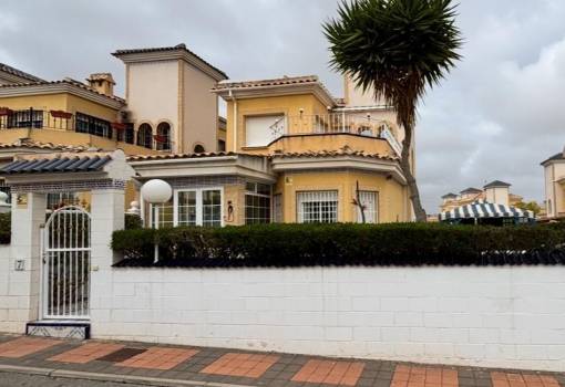 Detached House / Villa - Sale - Algorfa - C4-89954