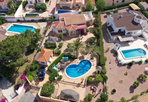 Detached House / Villa - Sale - Ciudad Quesada - CENTRO