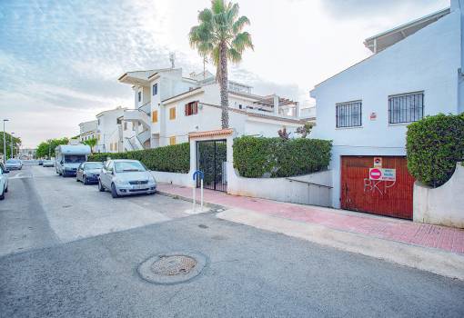 Garaje - Venta - Torrevieja - Torrevieja Centro