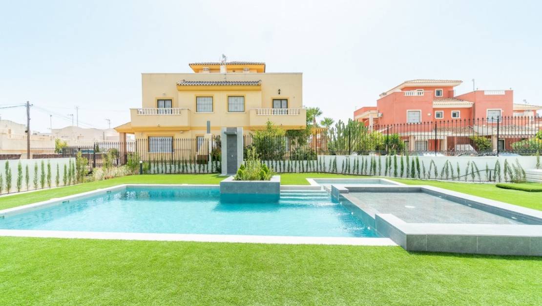 New Build - Bungalow - Torrevieja - Los Balcones