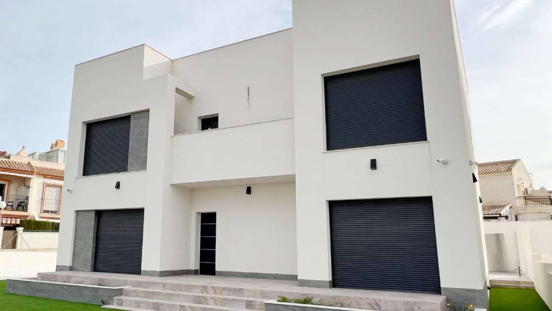 New Build - Villa - Torrevieja - Torrevieja Centro
