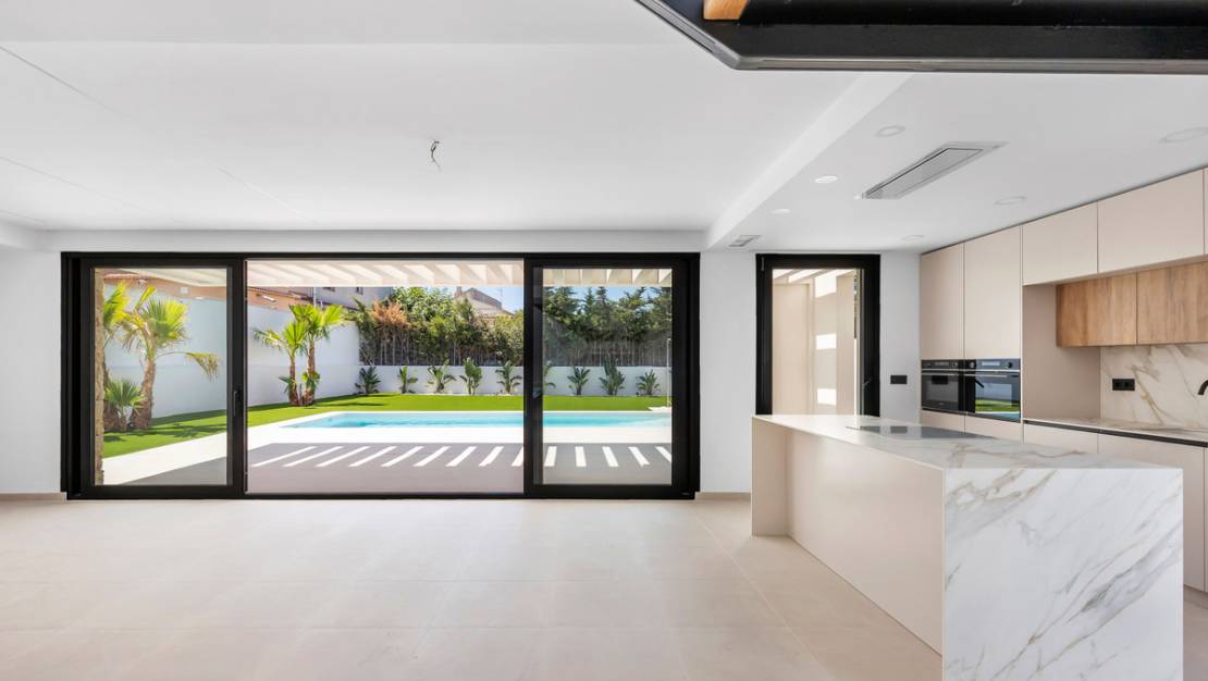 New Build - Villa - Torrevieja - Torrevieja Centro