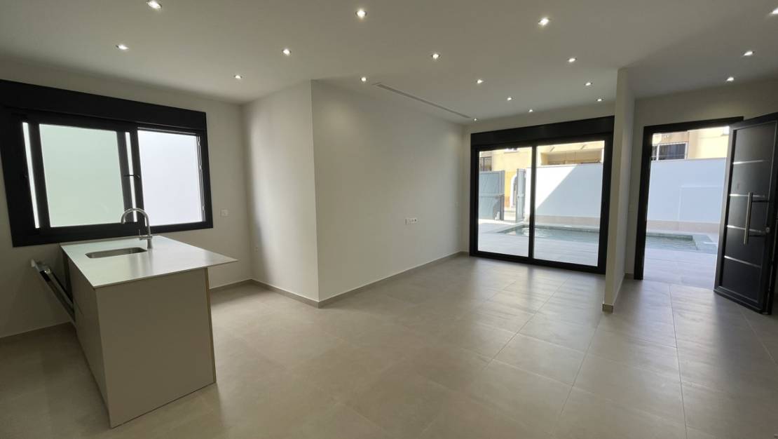 Nueva construcción  - Chalet - Almoradí - Heredades