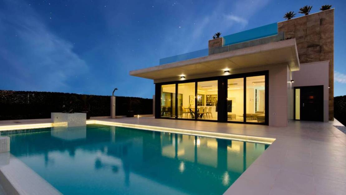 Nueva construcción  - Chalet - Campoamor