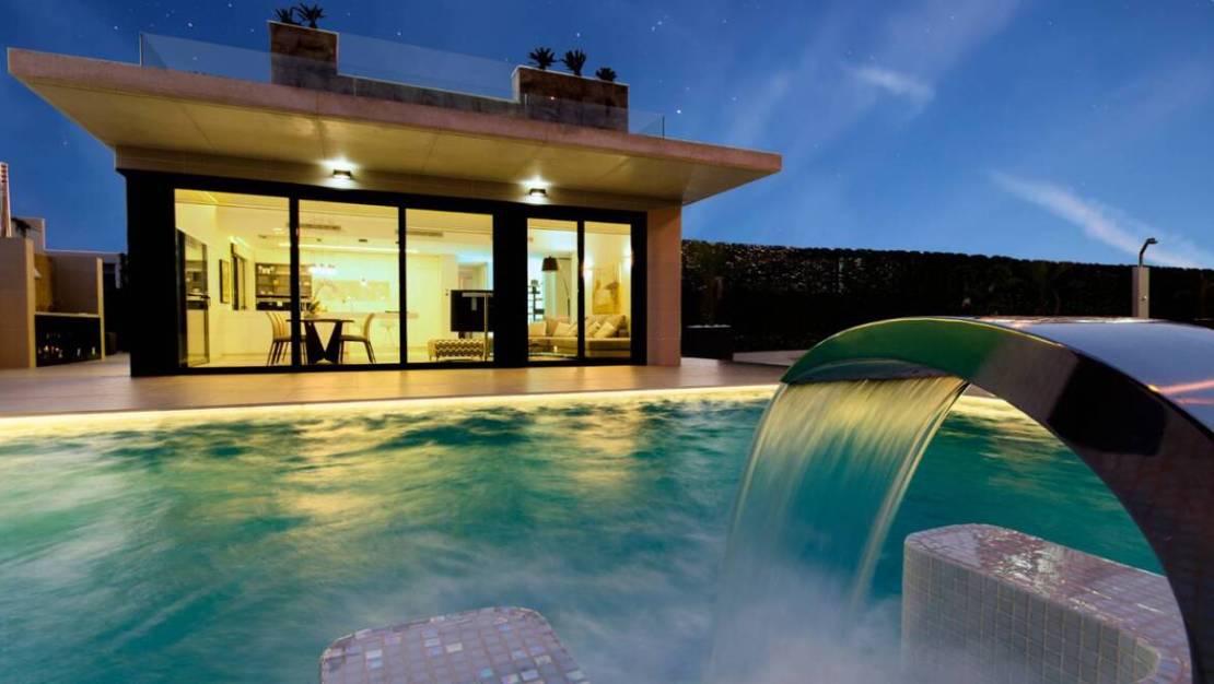 Nueva construcción  - Chalet - Campoamor