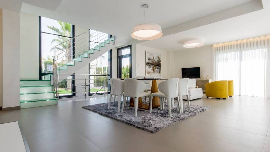 Nueva construcción  - Chalet - Campoamor