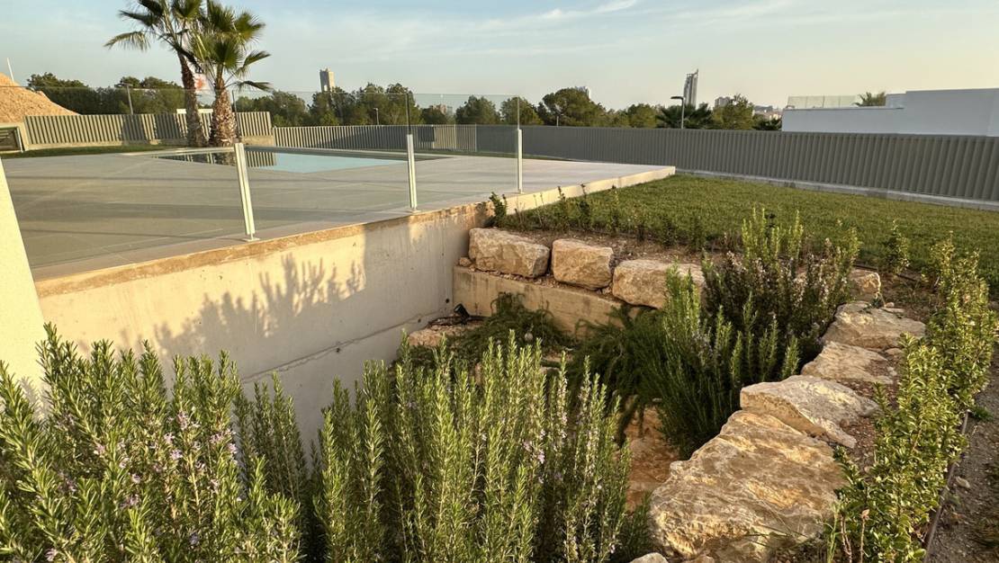 Nueva construcción  - Chalet - Finestrat