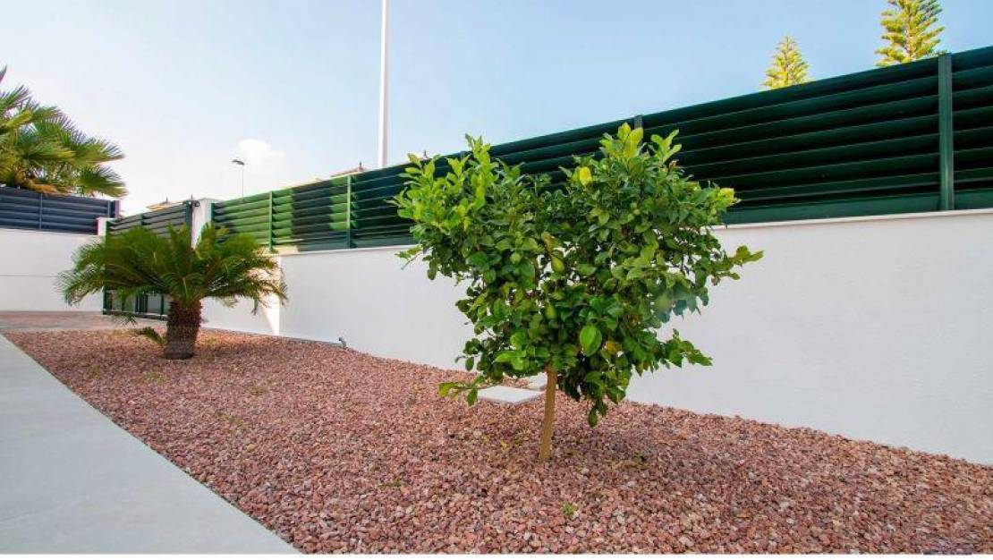 Nueva construcción  - Chalet - La Marina - La Marina / El Pinet