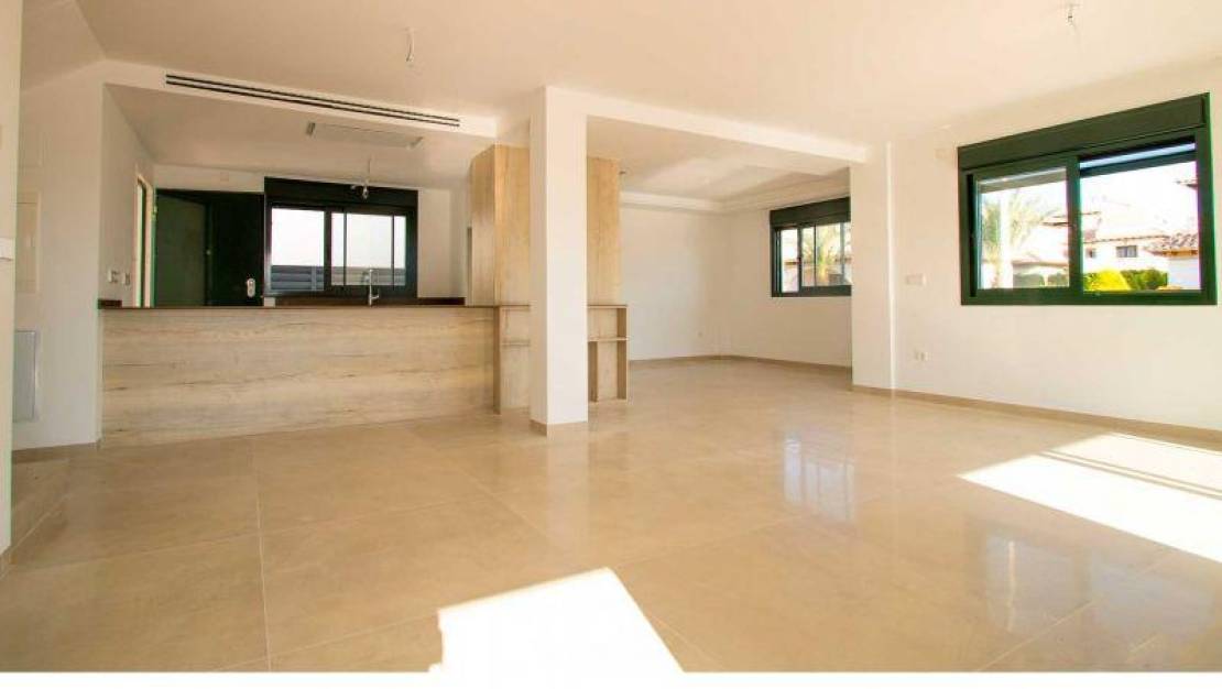 Nueva construcción  - Chalet - La Marina - La Marina / El Pinet