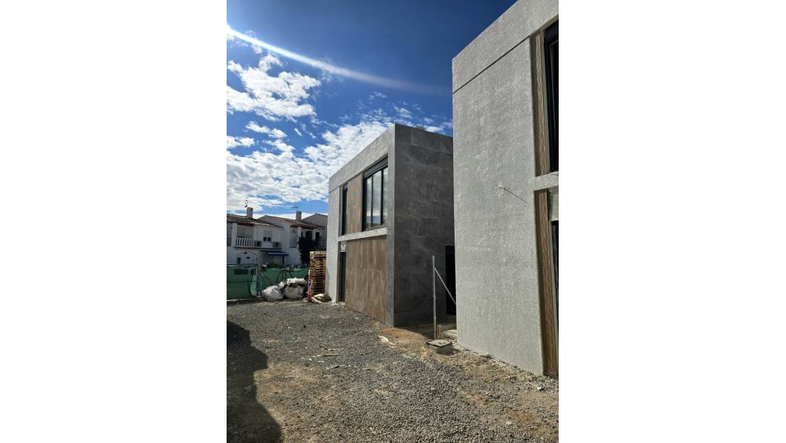 Nueva construcción  - Chalet - La Nucía - La Nucia Centro