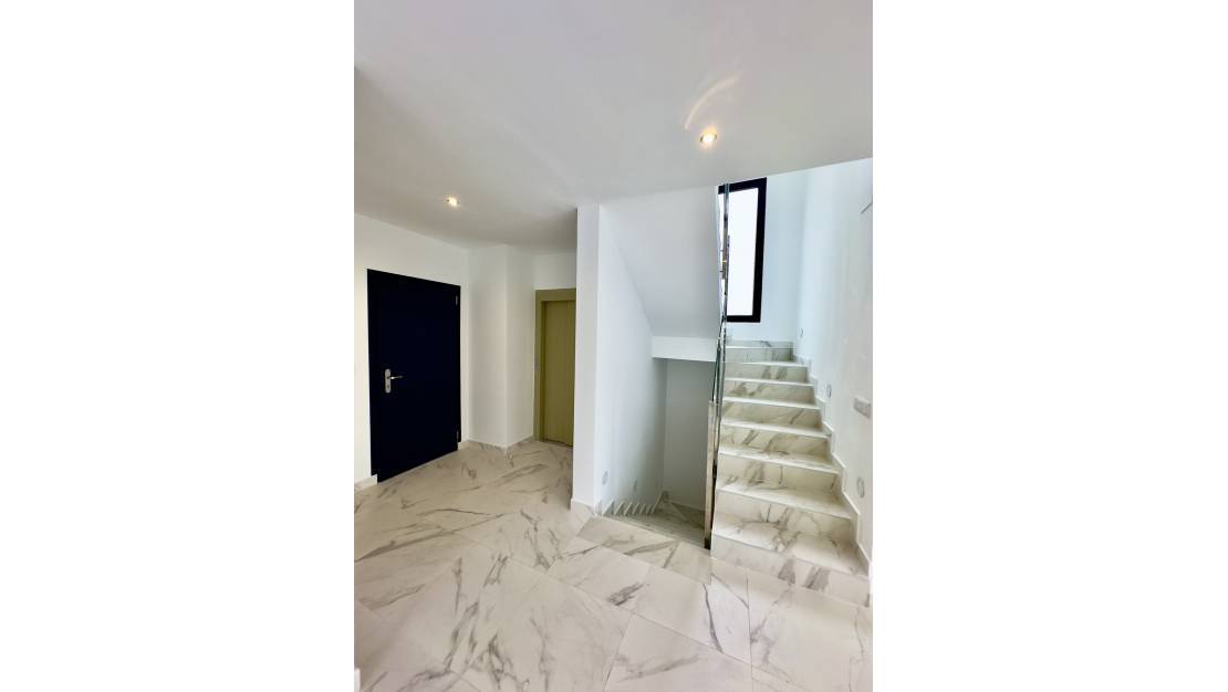 Nueva construcción  - Chalet - Los Montesinos - La Marquesa