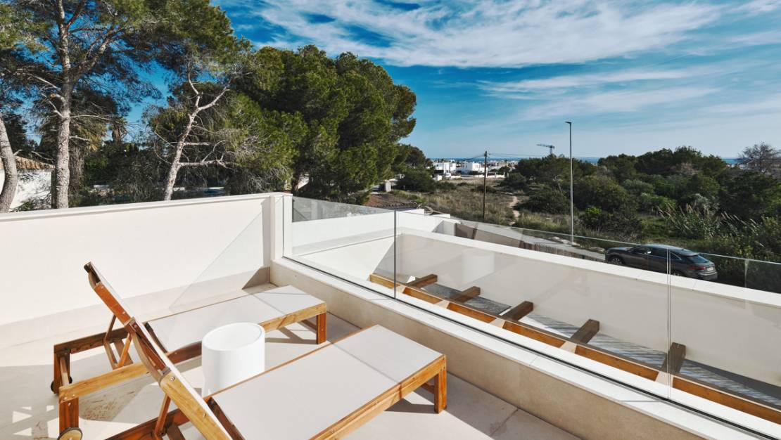 Nueva construcción  - Chalet - Orihuela - Lomas de Don Juan