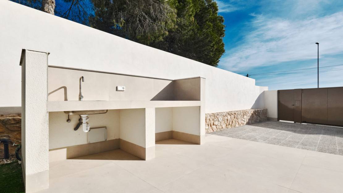 Nueva construcción  - Chalet - Orihuela - Lomas de Don Juan