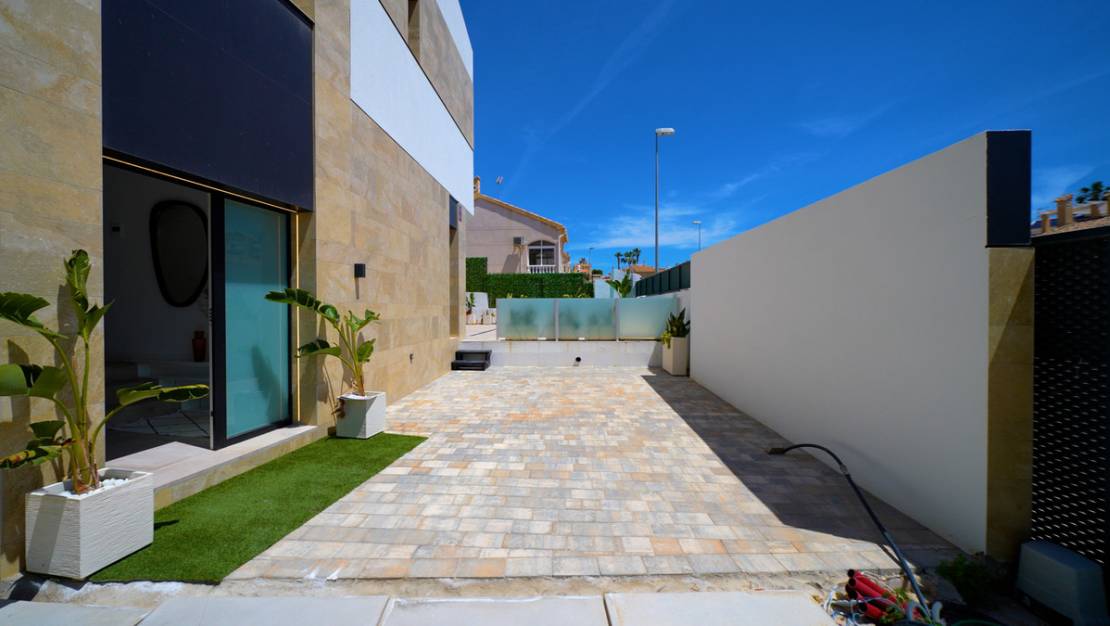Nueva construcción  - Chalet - Orihuela - Los Altos