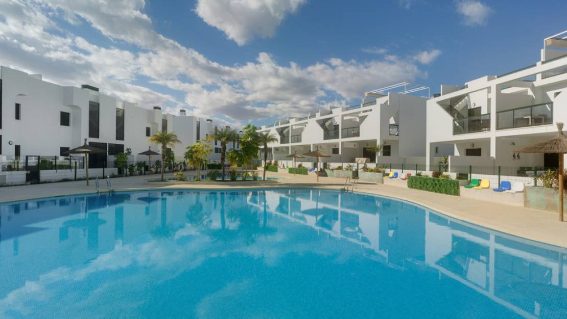 Nueva construcción  - Chalet - Orihuela - Mil Palmeras