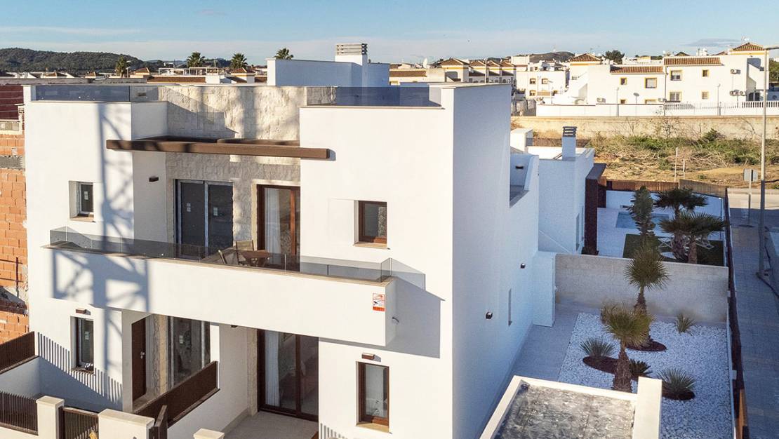 Nueva construcción  - Chalet - Orihuela - Vistabella Golf