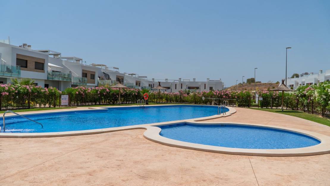 Nueva construcción  - Chalet - Orihuela - Vistabella Golf