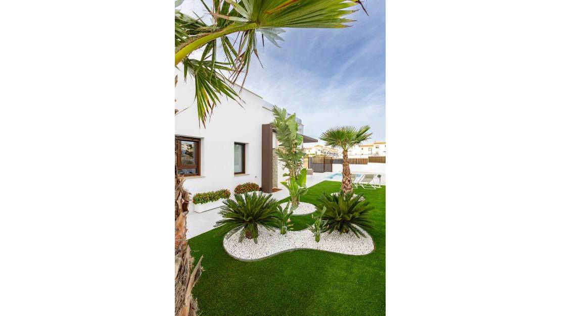 Nueva construcción  - Chalet - Orihuela - Vistabella Golf