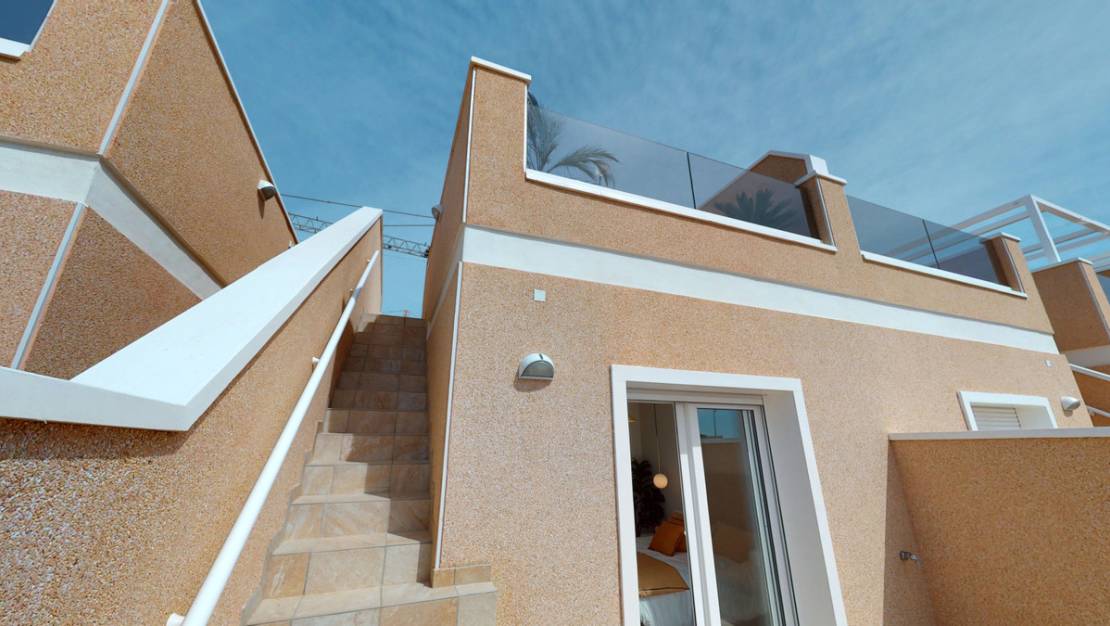 Nueva construcción  - Chalet - Pilar de la Horadada - Pilar de la Horadada Centro