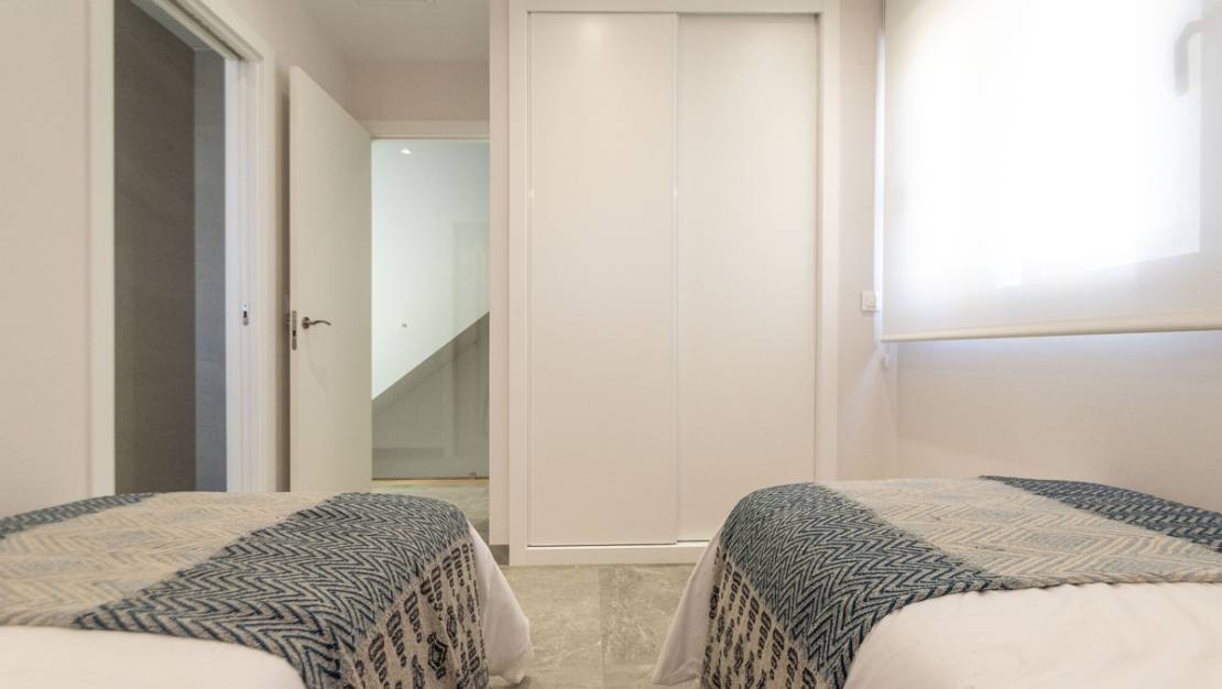 Nueva construcción  - Chalet - Pilar de la Horadada - Pilar de la Horadada Centro