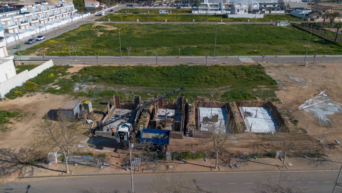 Nueva construcción  - Chalet - Pilar de la Horadada - Pilar de la Horadada Centro