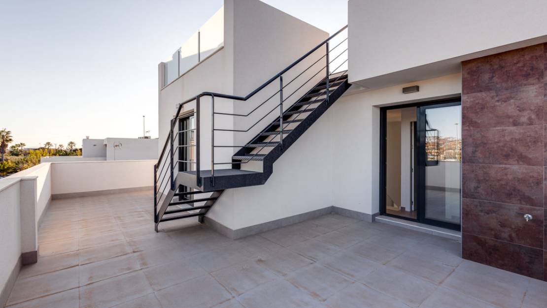Nueva construcción  - Chalet - Pilar de la Horadada - Pilar de la Horadada Centro