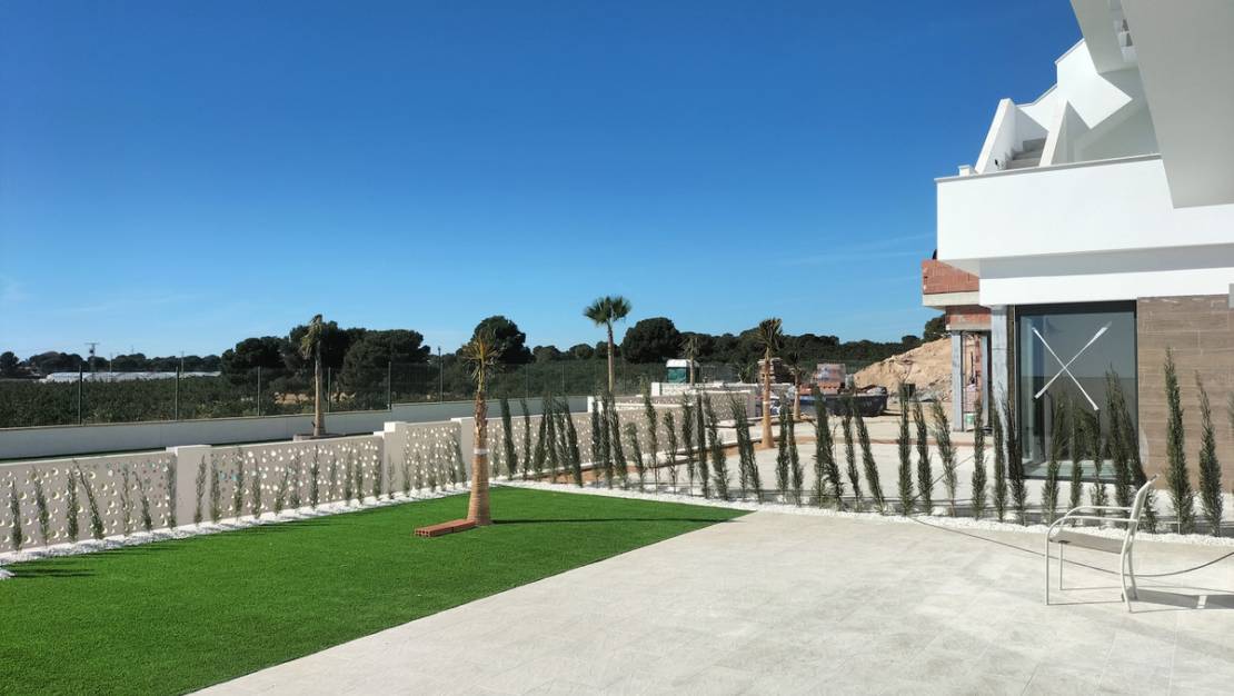 Nueva construcción  - Chalet - Pilar de la Horadada - Pilar de la Horadada Centro
