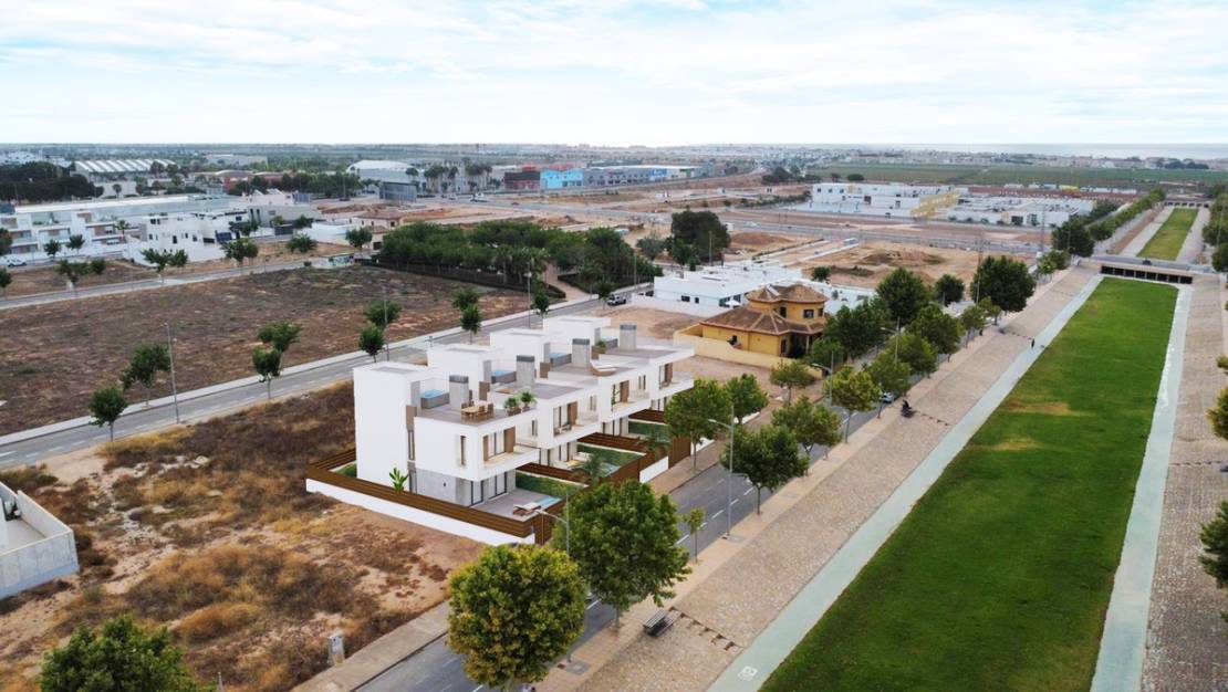 Nueva construcción  - Chalet - Pilar de la Horadada - Pilar de la Horadada Centro