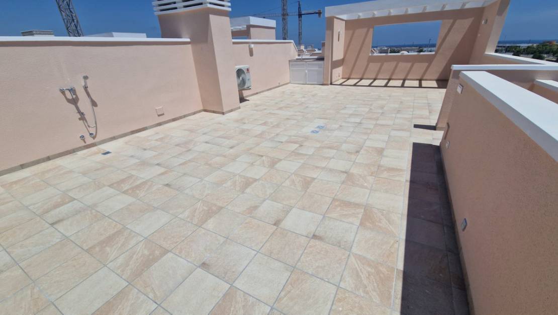 Nueva construcción  - Chalet - Pilar de la Horadada - Pilar de la Horadada Centro