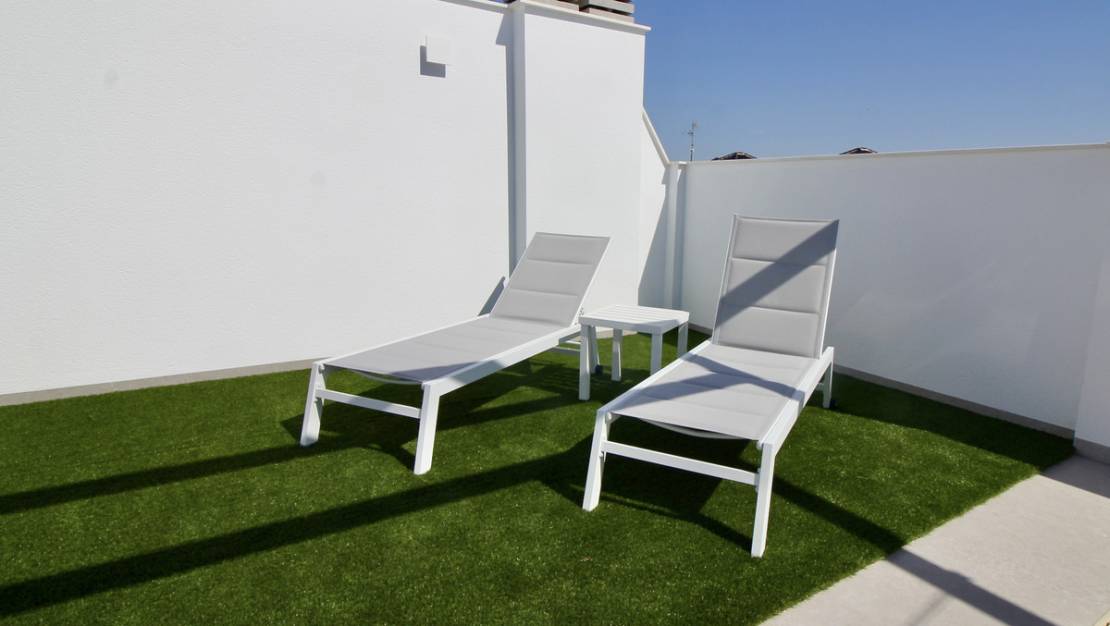 Nueva construcción  - Chalet - Pilar de la Horadada - Pilar de la Horadada Centro