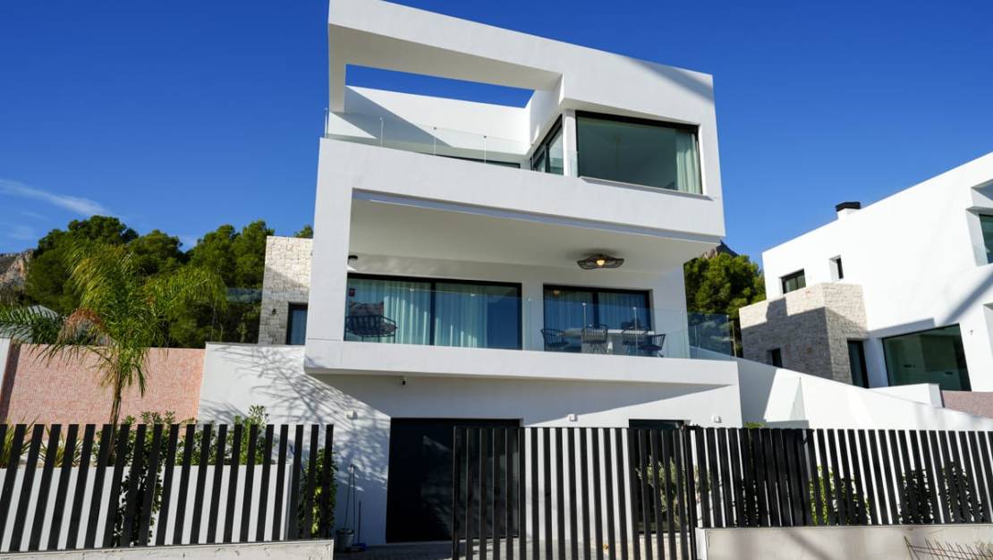 Nueva construcción  - Chalet - Polop - Polop Centro