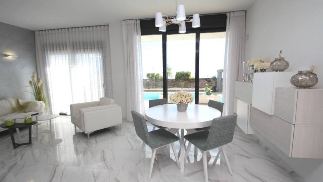 Nueva construcción  - Chalet - San Miguel de Salinas - San Miguel de Salinas Centro