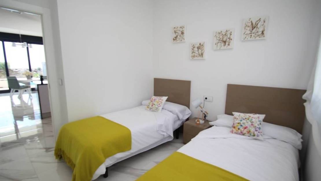 Nueva construcción  - Chalet - San Miguel de Salinas - San Miguel de Salinas Centro