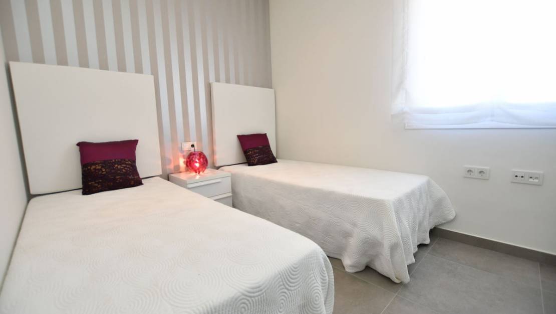 Nueva construcción  - Chalet - San Miguel de Salinas - San Miguel de Salinas Centro