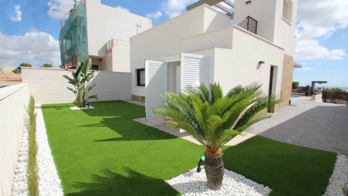 Nueva construcción  - Chalet - San Miguel de Salinas - San Miguel de Salinas Centro