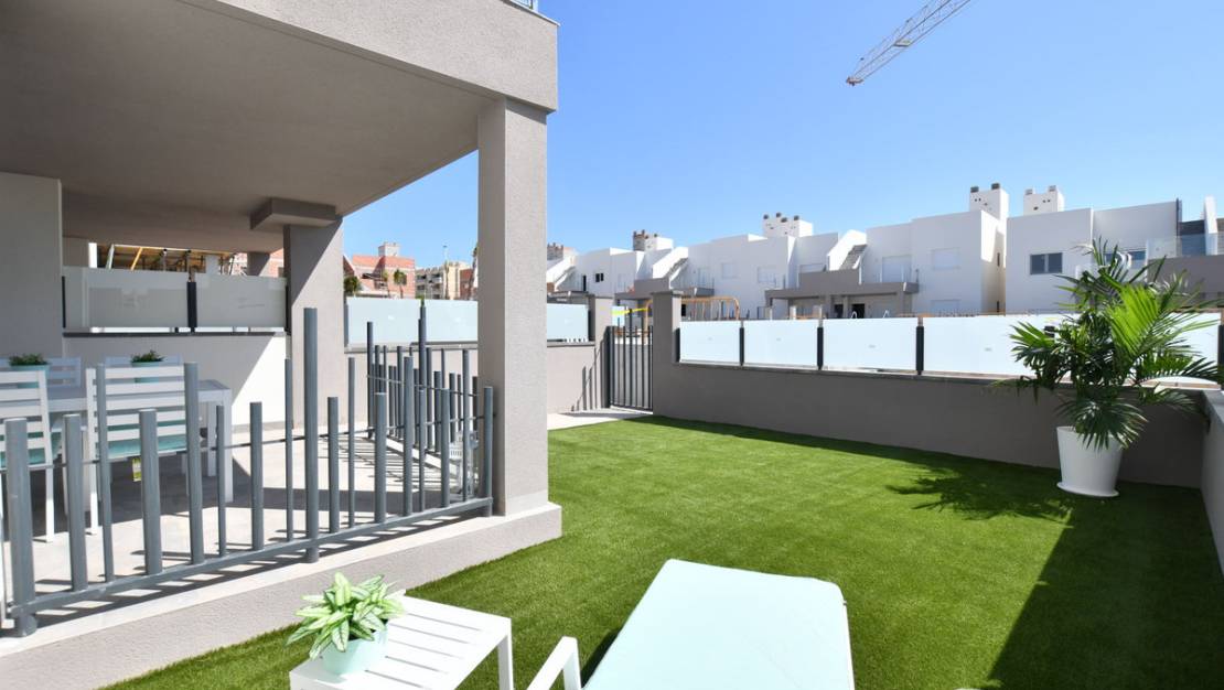 Nueva construcción  - Chalet - San Miguel de Salinas - San Miguel de Salinas Centro